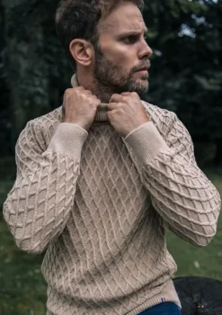 Montlimart PULL NATAL Beige Best