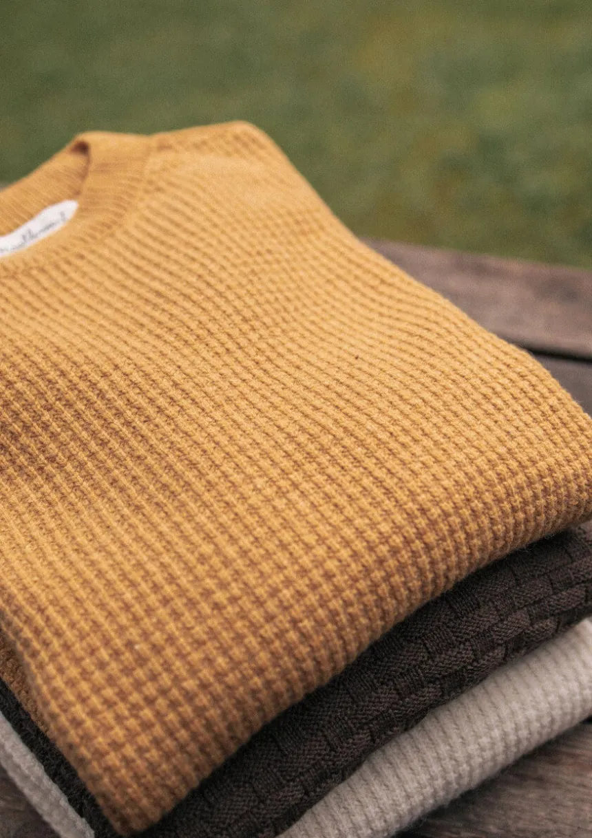 Montlimart PULL ORIGINE Jaune Fashion